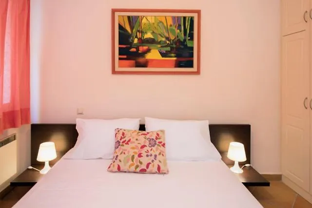 Alex In Glyfada, Corfu Appartement *